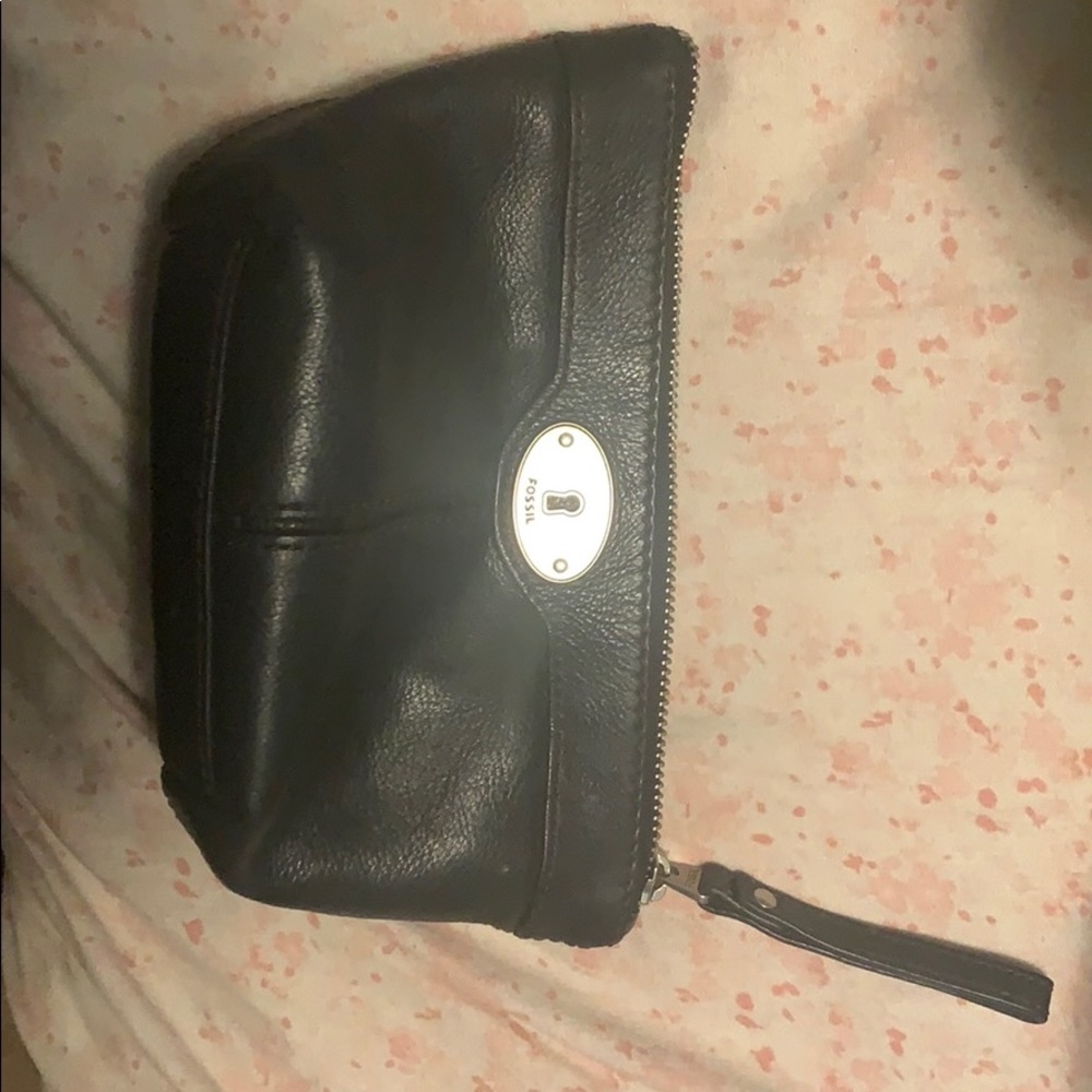 Fossil wristlet